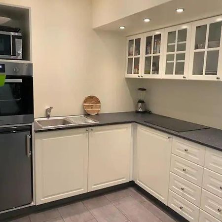 Husavik 2 Bedroom Apartment ภายนอก รูปภาพ